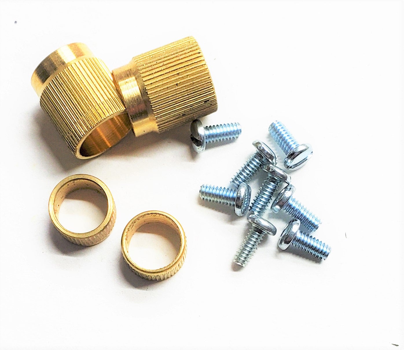 Rochester Quadrajet Primary & Secondary Throttle Shaft Bushing Kit with